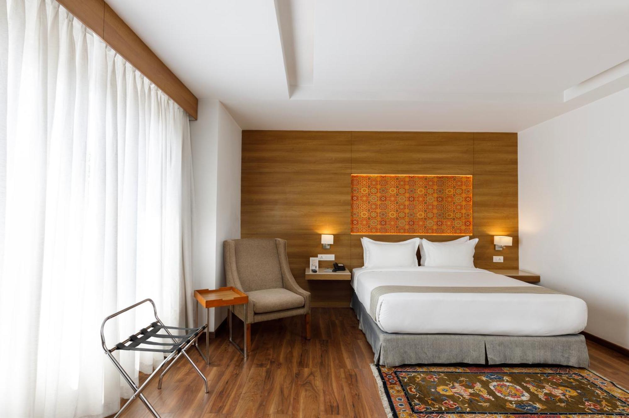 Hotel Ambassador By Ace Hotels Catmandu Exterior foto