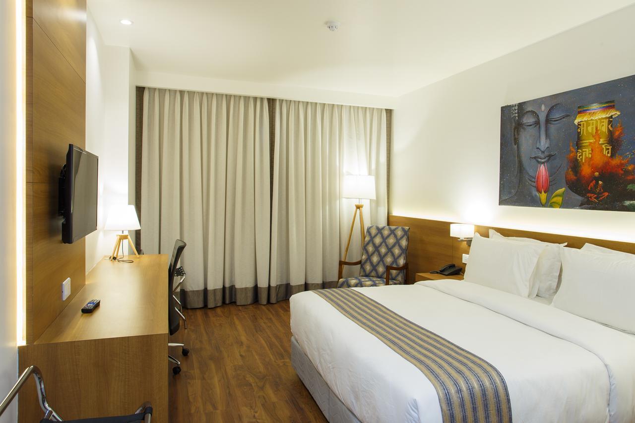 Hotel Ambassador By Ace Hotels Catmandu Exterior foto
